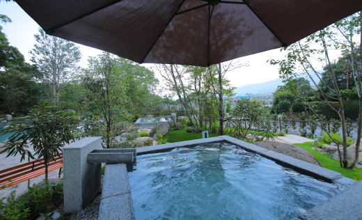 “Soranoyu”, the garden-view hot spring
